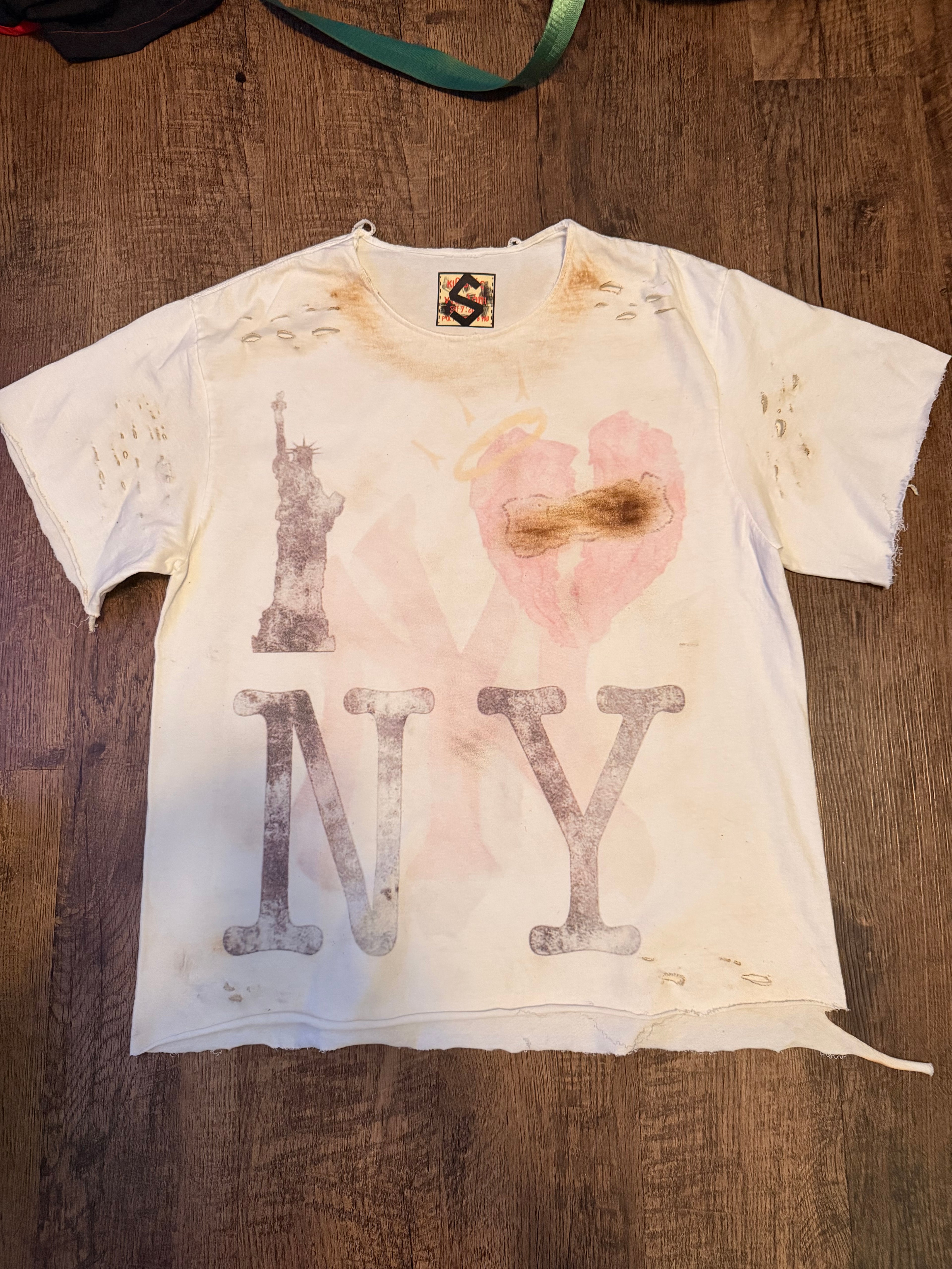 Kibwtos "Heartbreak in NY" Distressed Tee